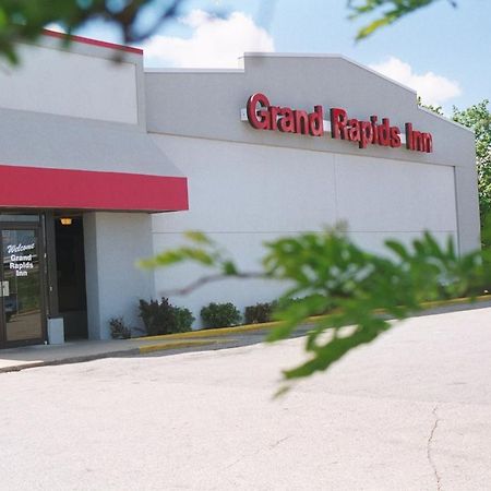 Grand Rapids Inn Wyoming Ngoại thất bức ảnh