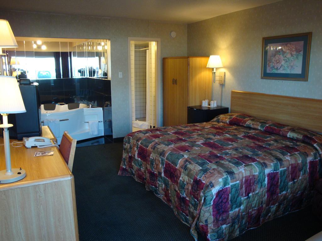 Grand Rapids Inn Wyoming Ngoại thất bức ảnh