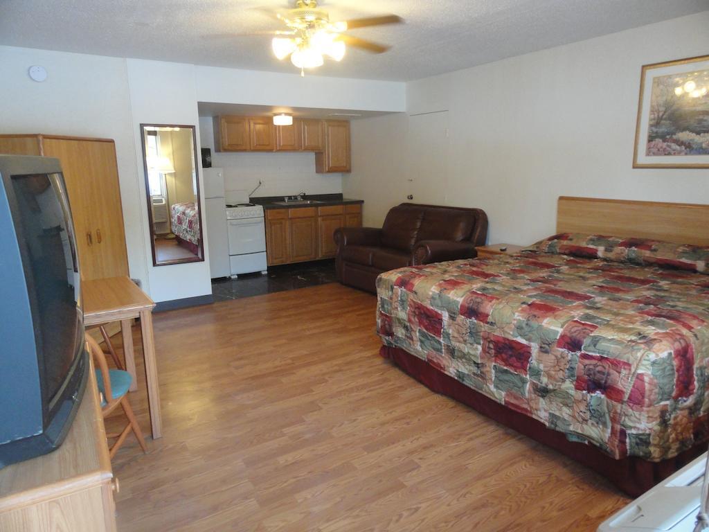 Grand Rapids Inn Wyoming Ngoại thất bức ảnh