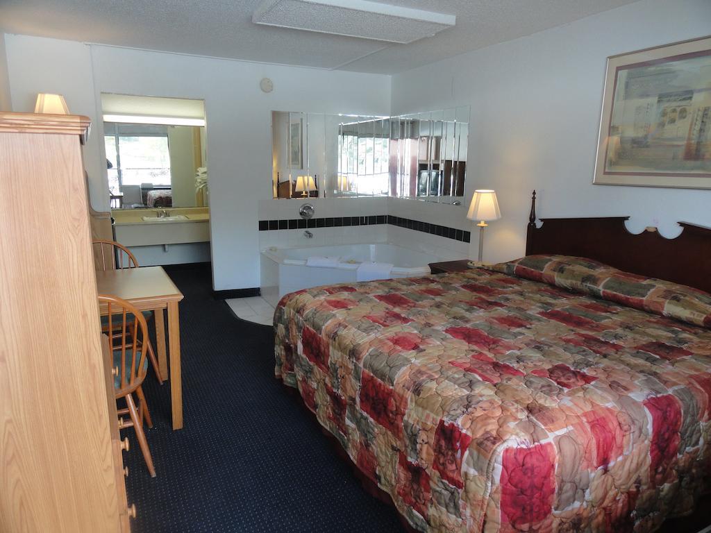 Grand Rapids Inn Wyoming Phòng bức ảnh