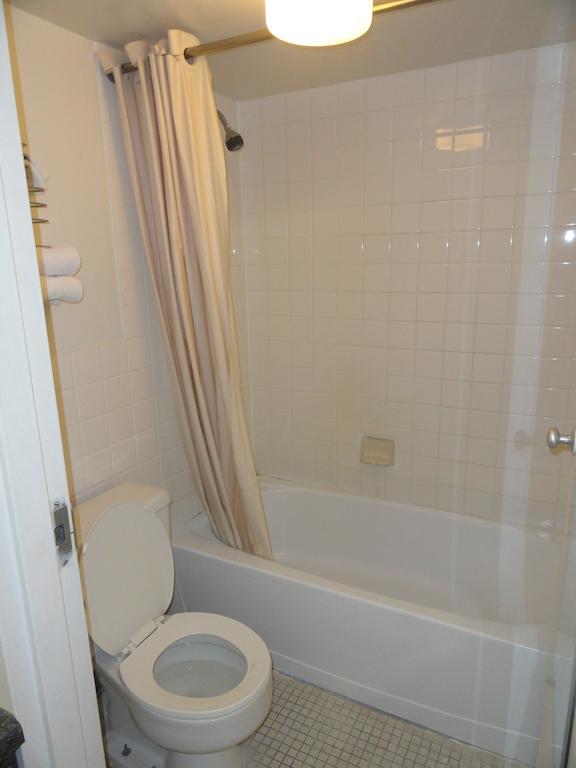 Grand Rapids Inn Wyoming Phòng bức ảnh